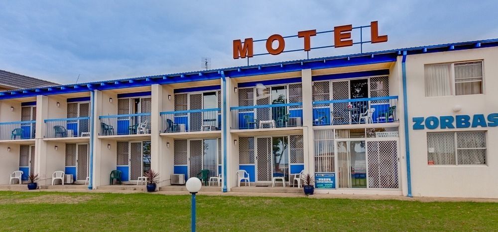 Zorba Waterfront Motel Batemans Bay Exterior photo